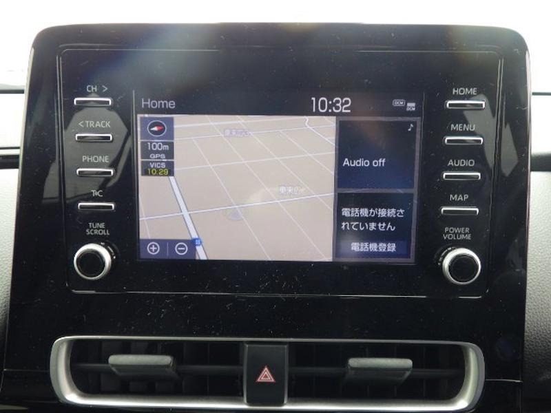 2023 Toyota Aqua Hybrid X in pearl &ndash; photo 11