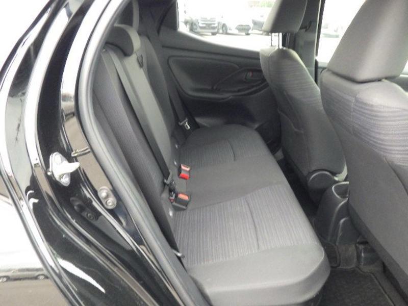 2023 Toyota Yaris Hybrid Z in black &ndash; photo 12